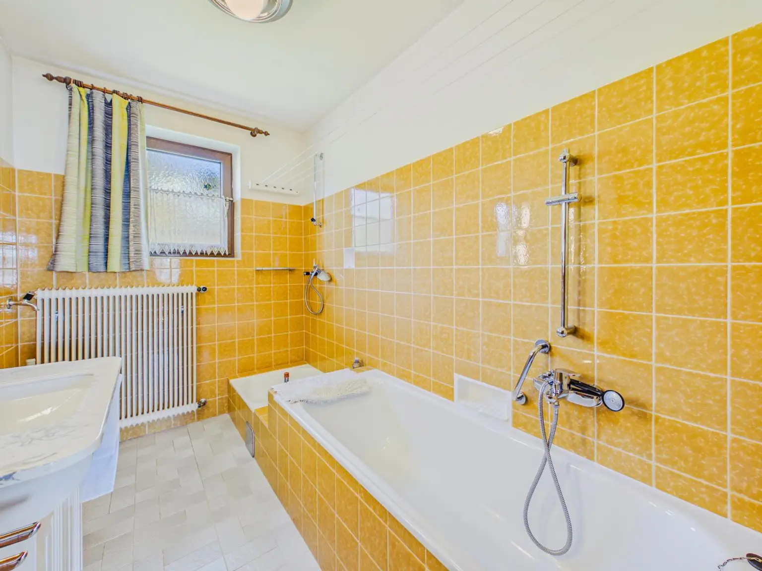 Badezimmer OG 1