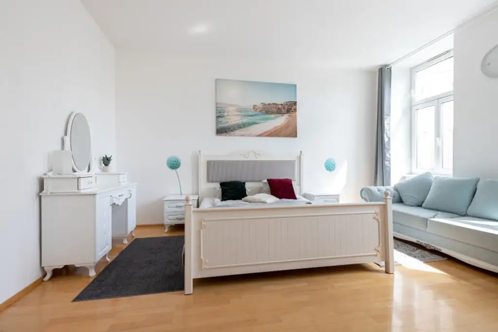Helle 3.Zi.-Wohnung - BALKONERRICHTUNG! Ruhelage!