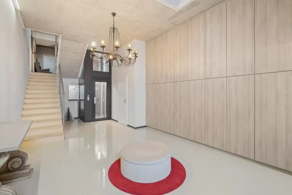 Architektenvilla mit Pool und Biosauna in 1230 Wien-Mauer