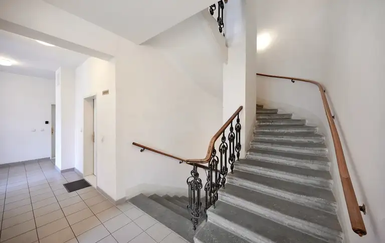 Stiegenhaus II
