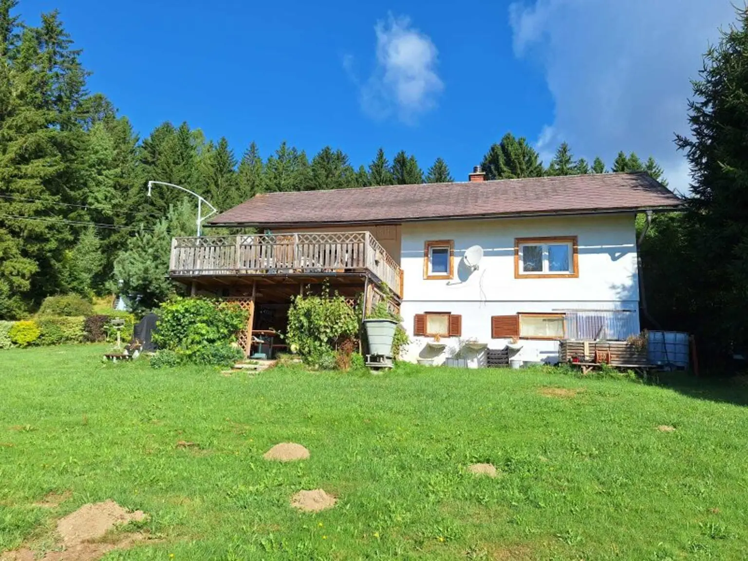 Haus in idyllischer ruhiger Lage