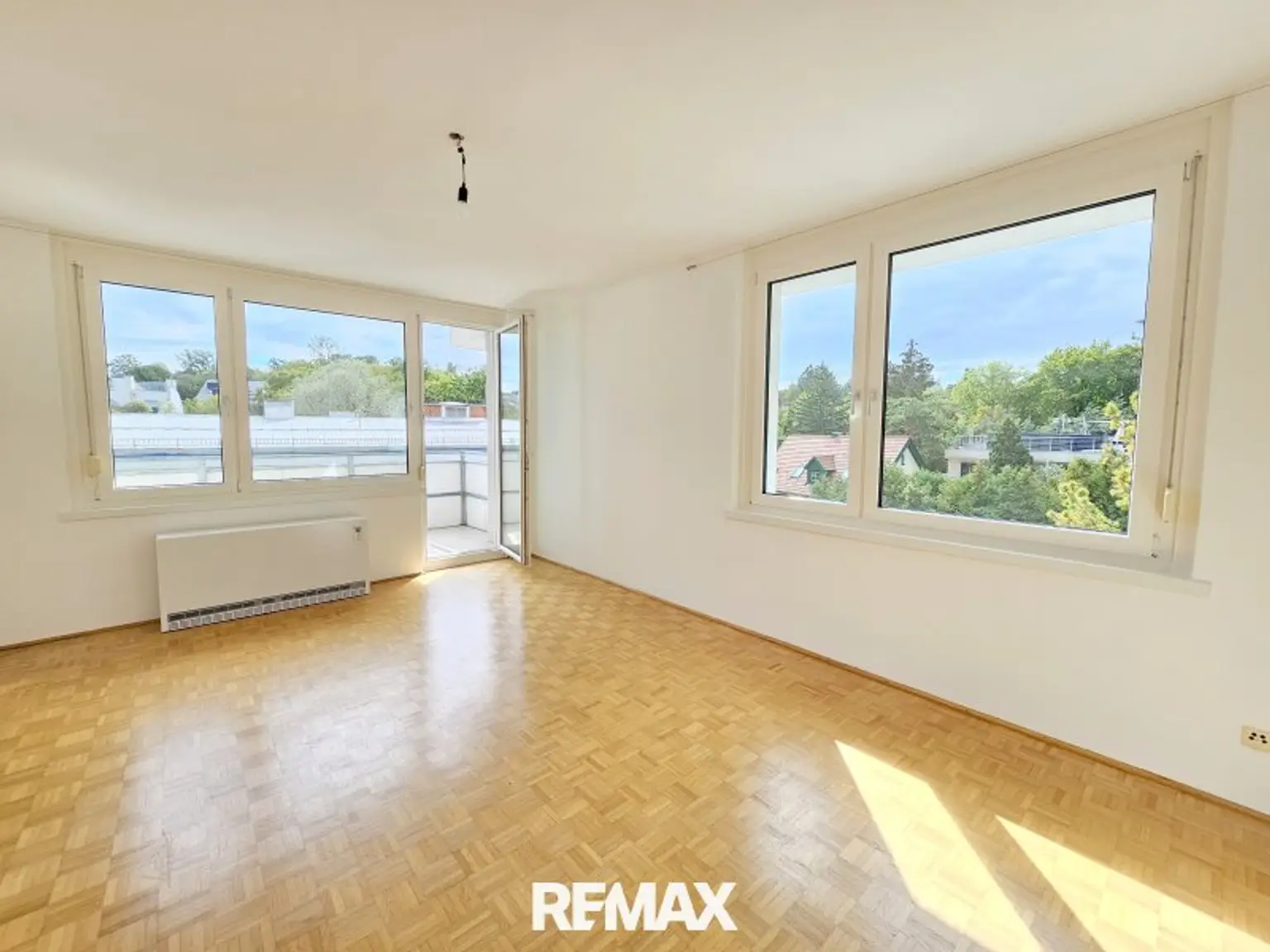 Wohnzimmer (Zimmer 1, Süd-West))