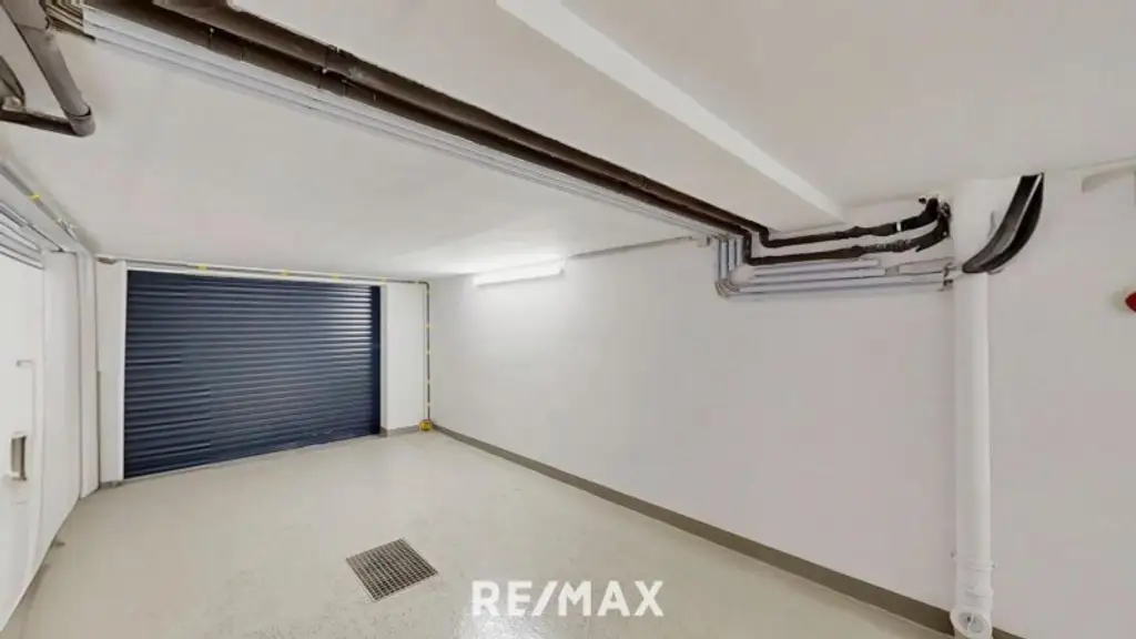 ETWAS GANZ BESONDERES Neuwertige Villa in Grün und Ruhelage mit gepflegtem Garten in privilegierter Lage Wien 1210