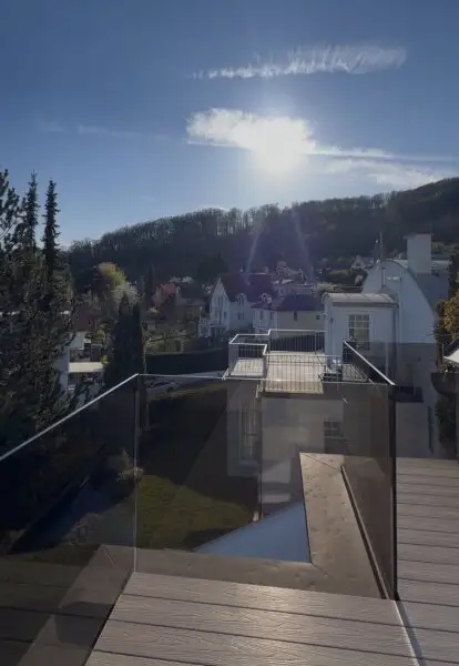 VILLA MIT POOL, ERSTBEZUG 1170/1190 Wien!