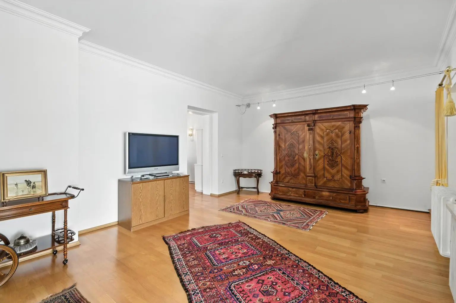 EINZIGARTIGE STILALTBAU-RESIDENZ IM HERZEN DER KREMSER ALTSTADT!