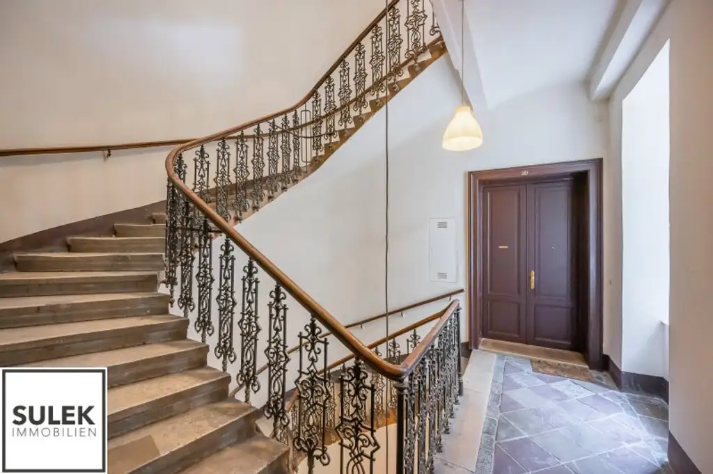 *** Fugbachgasse 7: Generalsanierte 3 Zimmer Altbauwohnung mit praktischem Grundriss und Balkon *** Nähe Augarten ***