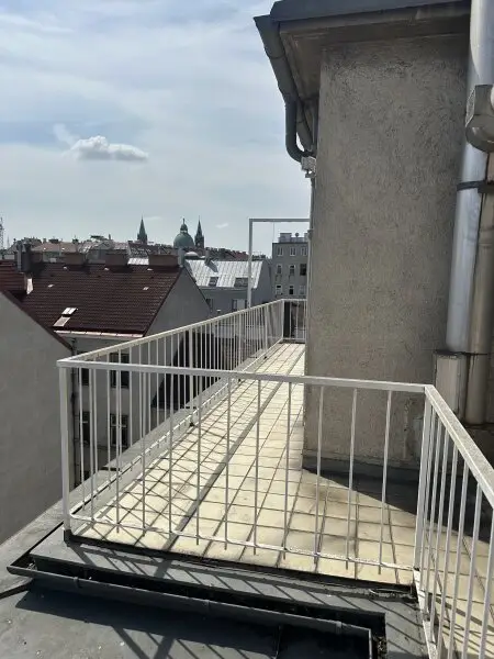 Ostterrasse
