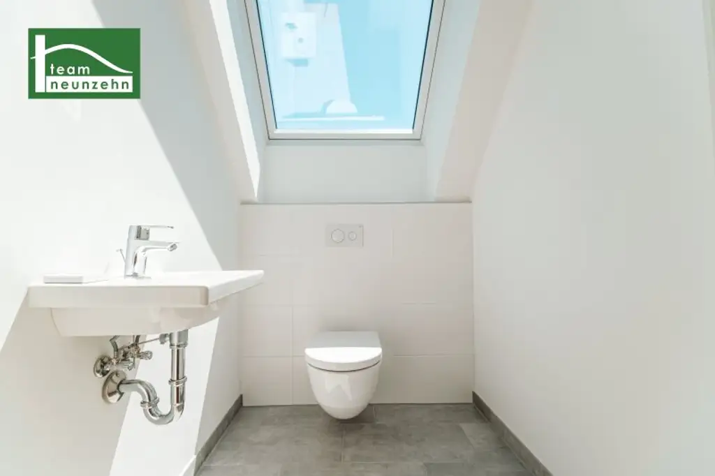 Moderne 2-Zimmer-DG-Wohnung mit Terrasse in 1220 Wien – Erstbezug auf Eigengrund - JETZT ANFRAGEN