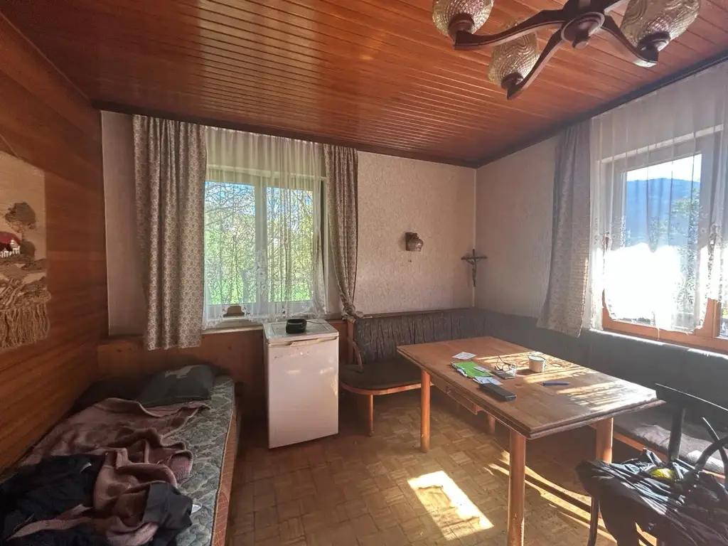 TOP LAGE! Einfamilienhaus mit viel Potenzial!