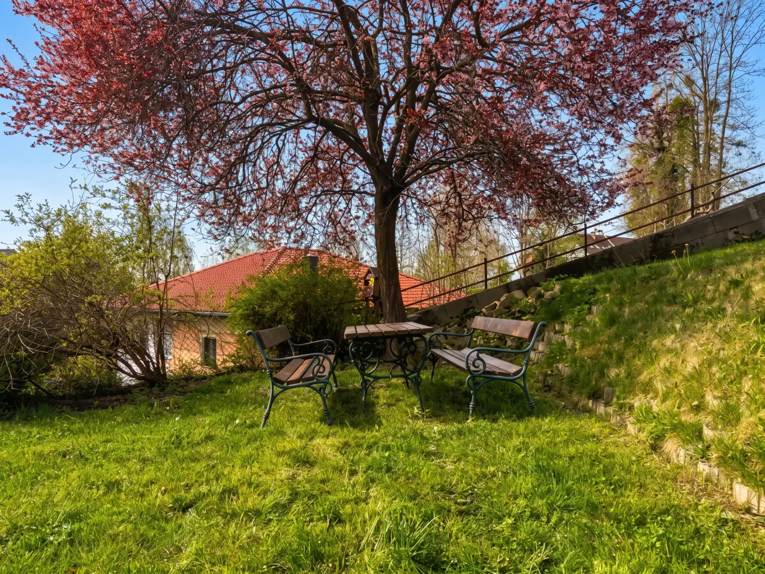 lauschiges Plätzchen im Garten