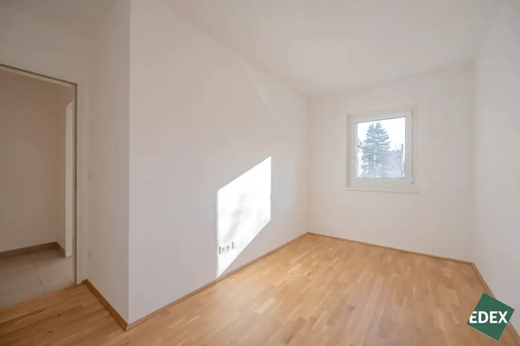 ERSTBEZUG | Sonnige 3-Zimmer-Maisonette-Wohnung mit Garten