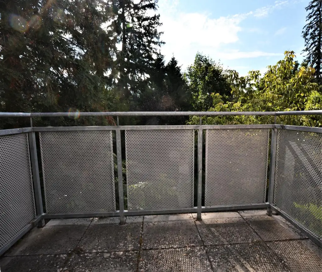 Moderner Wohntraum mit Loggia, Balkon und KFZ-Abstellplatz