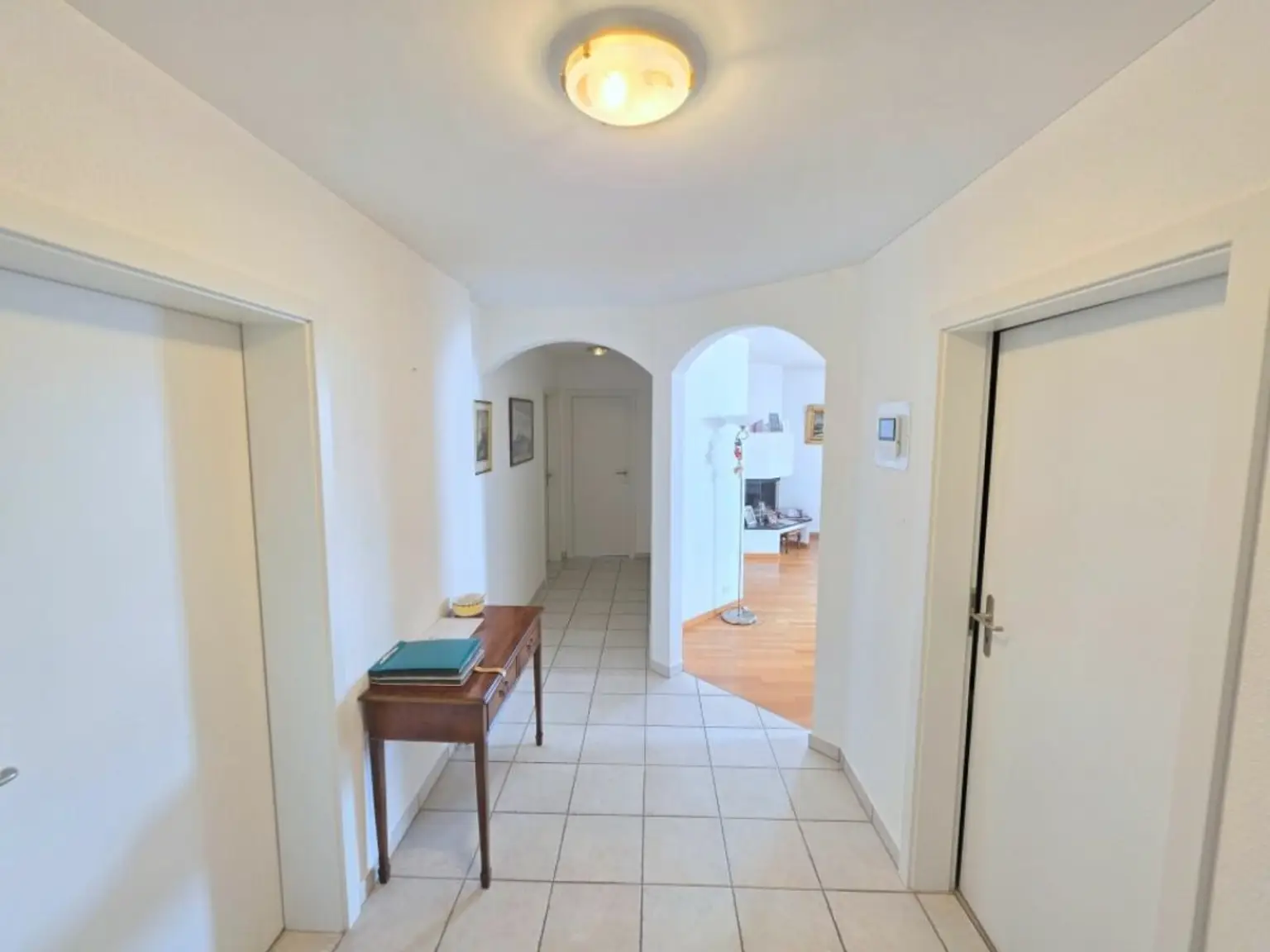 Dachgeschoss Wohnung mit wunderbarer Aussicht, an ruhiger, kinderfreundlicher Lage!