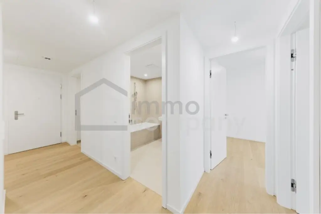 Luxuriöse Wohnung mit 65 m2 großem Balkon und Stadtblick in einem neuen, mehrstöckigen Premiumgebäude + Tiefgaragenplatz! 2. Bezirk. U2