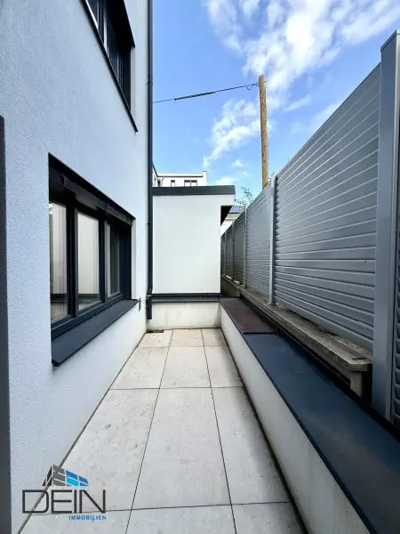 PROVISIONSFREI! TRAUMHAFTE 3 ZIMMER EG-WOHNUNG MIT FREIFLÄCHEN IN STAMMERSDORF!