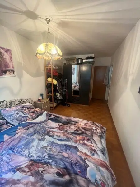 Bezaubernde 2-Zimmer-Wohnung mit KFZ-Stellplatz in Top-Lage des 4. Bezirks