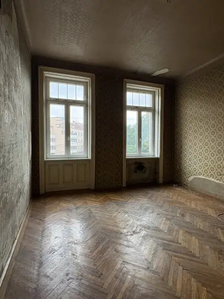 Schöne Altbauwohnung mit Potenzial
