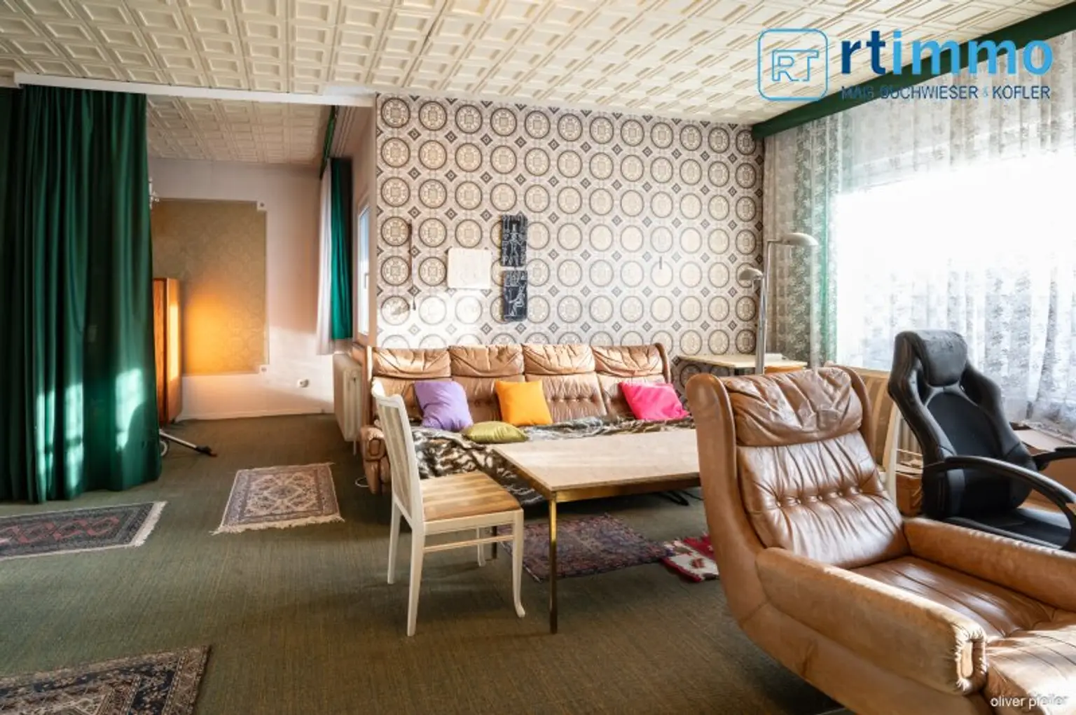 Einfamilienhaus in Stockerau mit schönem Grund - Nähe Freibad.