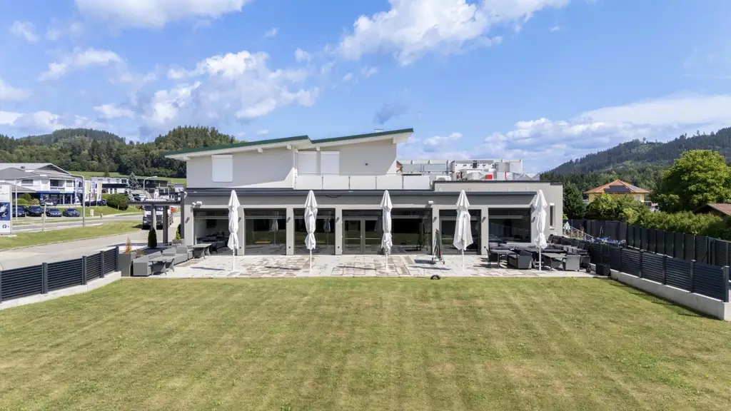 DAS HUNNENBRUNN - hochinteressantes Restaurant und 2 großzügige Wohnungen