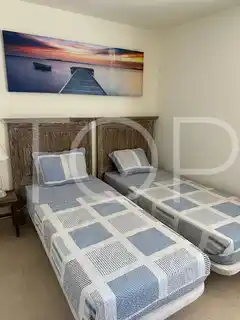 11J (4)