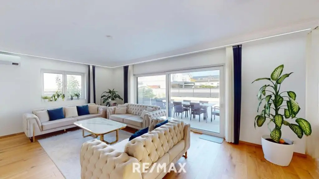 REPRÄSENTATIVE TRAUMVILLA IN BESTLAGE VON HIMBERG NÄHE WIEN & U1