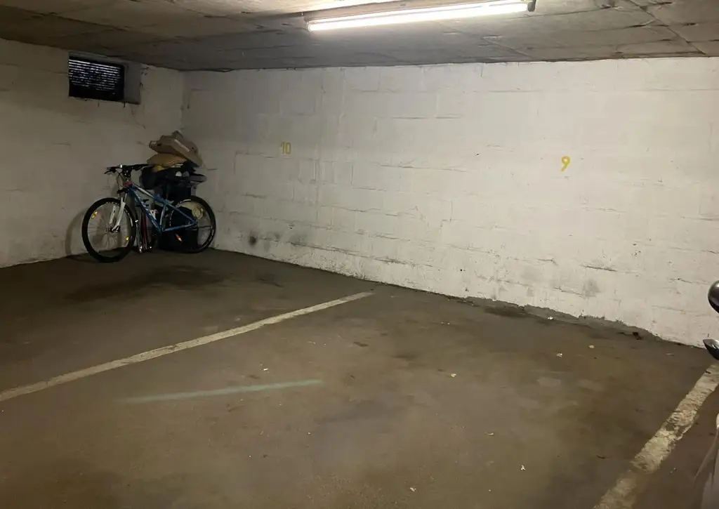 Zentrale 3-Zimmer Wohnung mit Tiefgaragenstellplatz