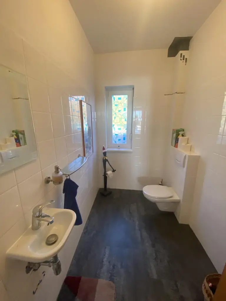 "Energieeffiziente Villa in schöner Lage"