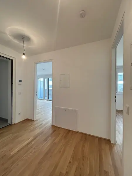 Moderne 2-Zimmer Wohnung in 1230 Wien – Erstbezug mit Balkon und Tiefgarage!