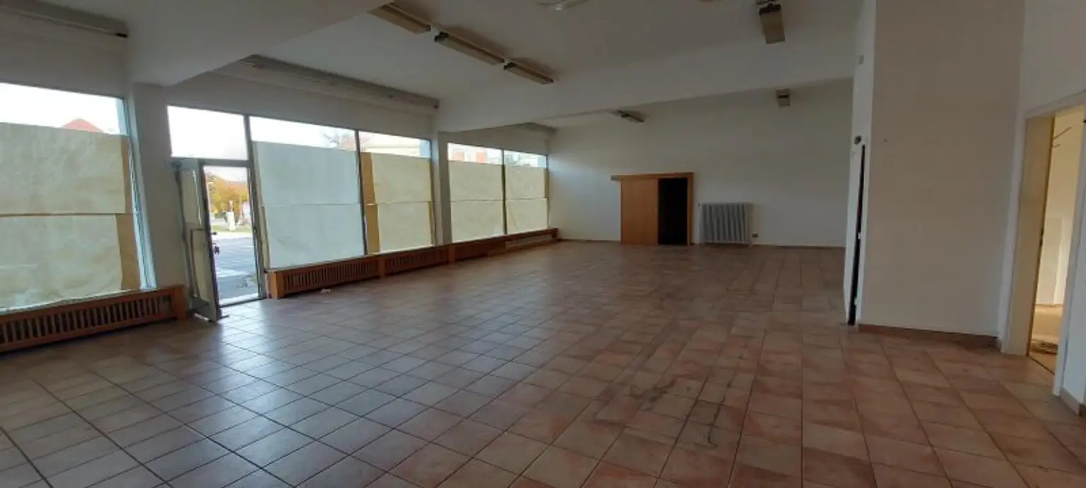 Vielseitiges Lagerobjekt mit über 173 m² Nutzfläche – Raum für Ihre Ideen!