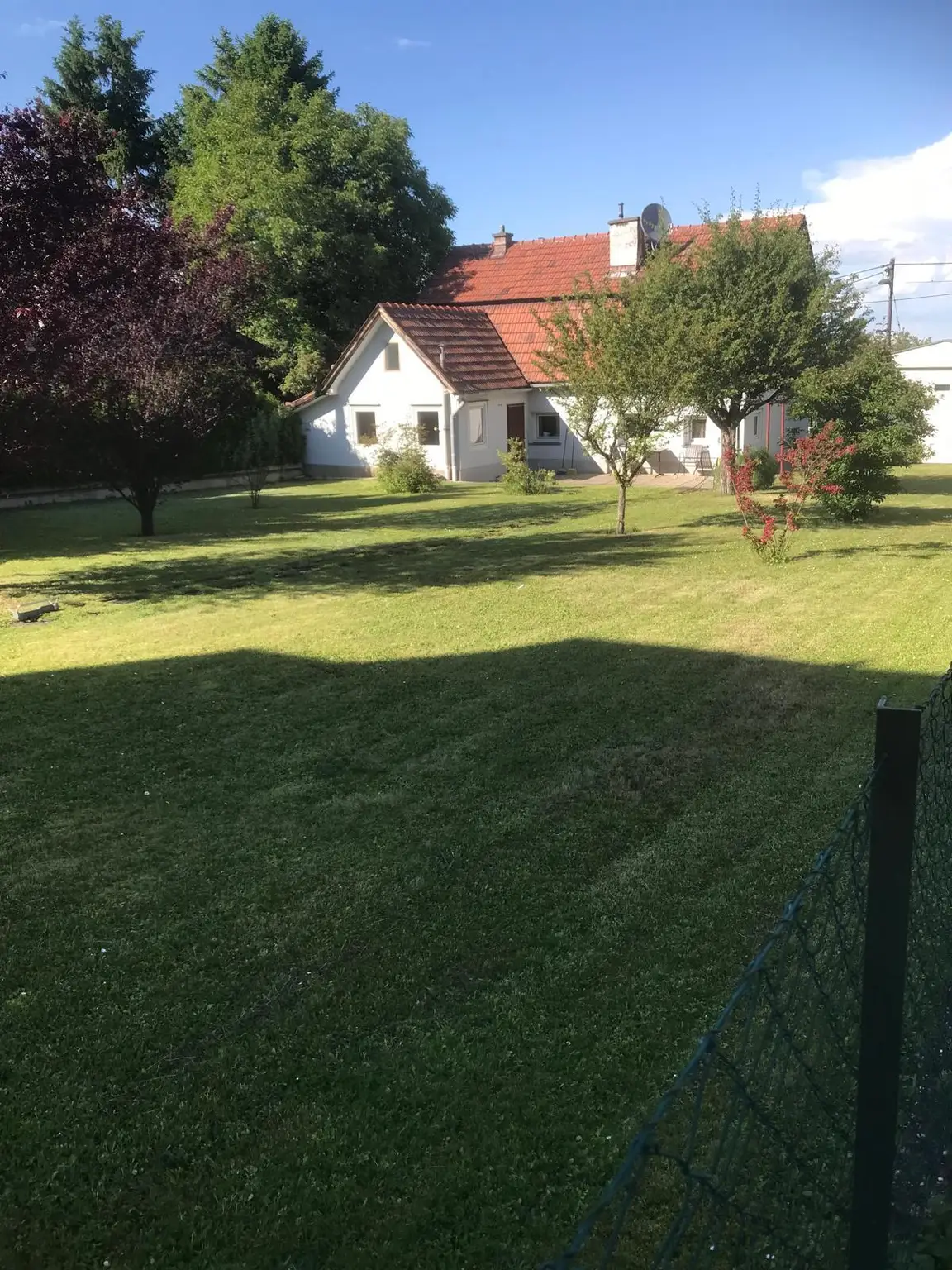 Grundstück mit Altbestand in attraktiver Wohngegend in Oberlaa !