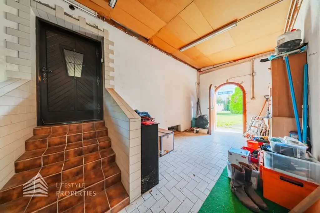 Großzügiges Familienrefugium in absoluter Ruhelage – charmantes Wohnhaus auf 1.000 m² Traumgrundstück in 1220 Wien