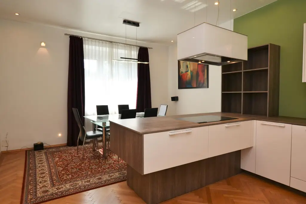 Helle & großzügige 3 Zimmer Wohnung nahe Schloss Schönbrunn