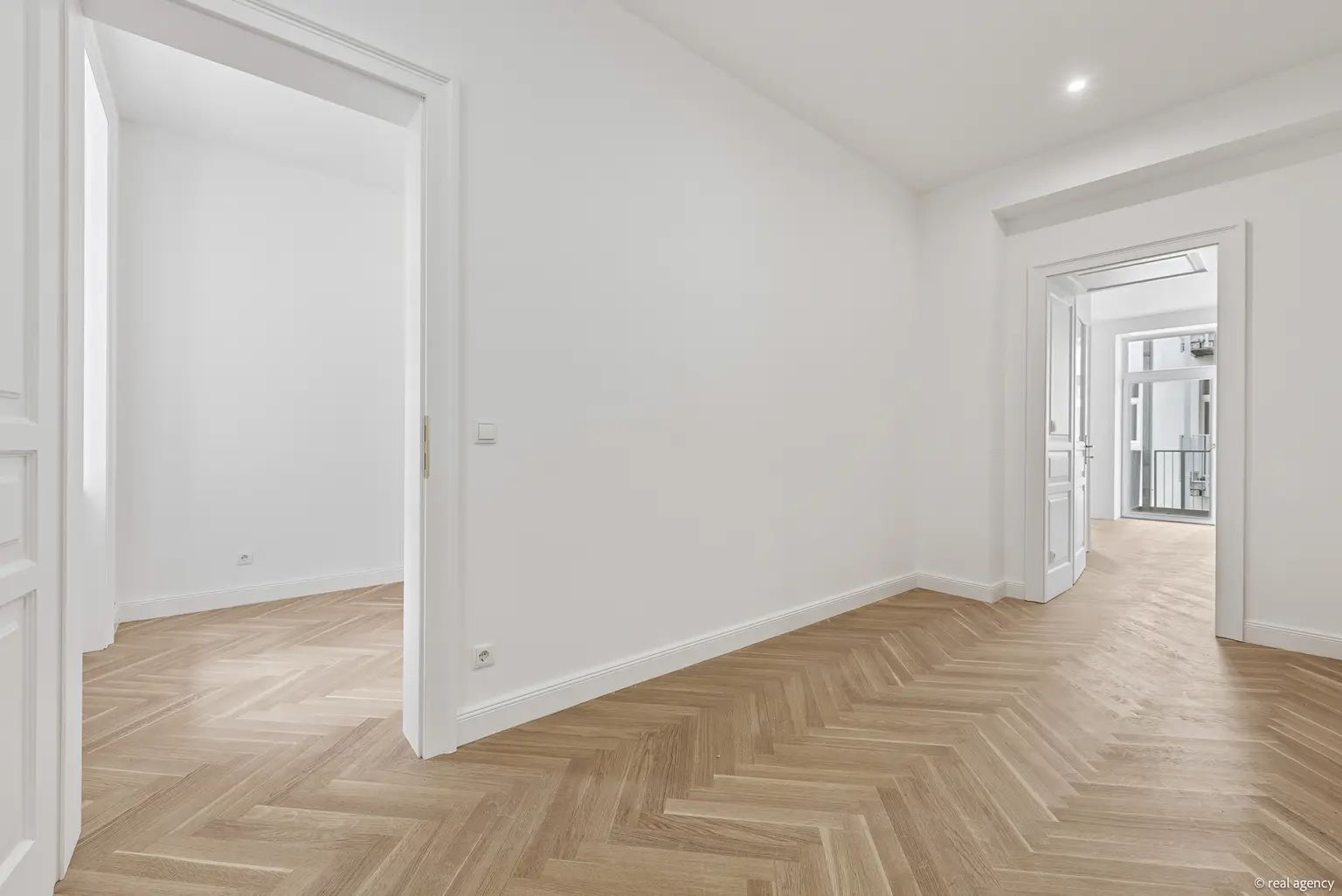 Moderne 2-Zimmer-Wohnung mit offener Wohnküche und Balkon