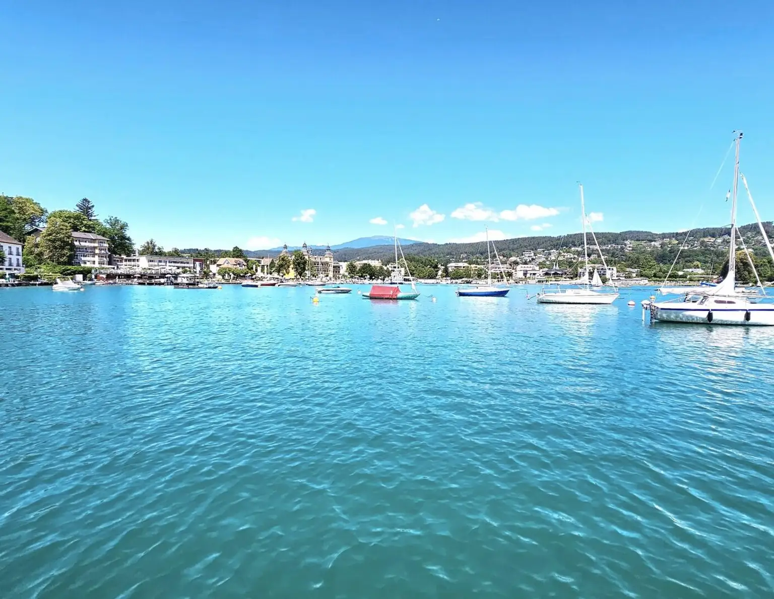 1.407 m² Sonniger Baugrund in Velden am Wörthersee!