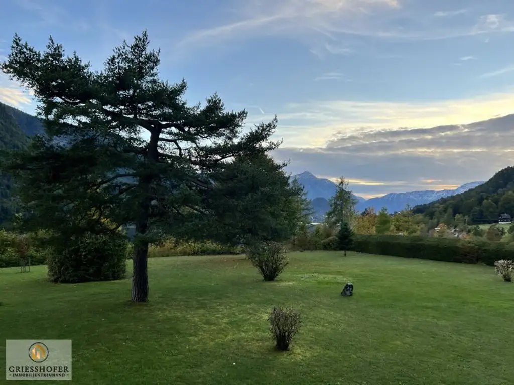 Traumhafte  Eigentumswohnung am Grundlsee mit Swimmingpool und Seezugang