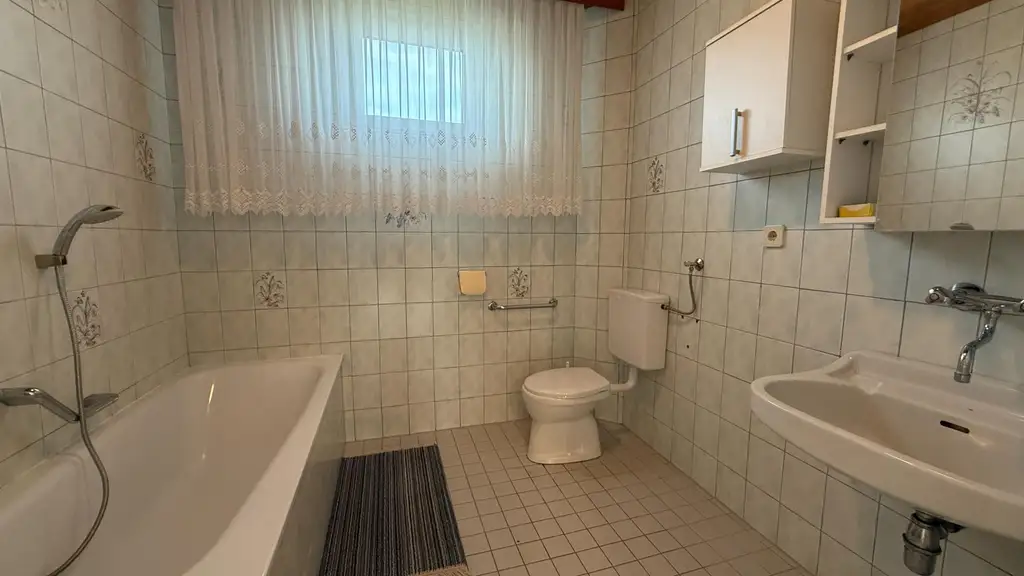 Adrettes Einfamilienhaus mit großem Garten in sonniger Lage von Rechnitz