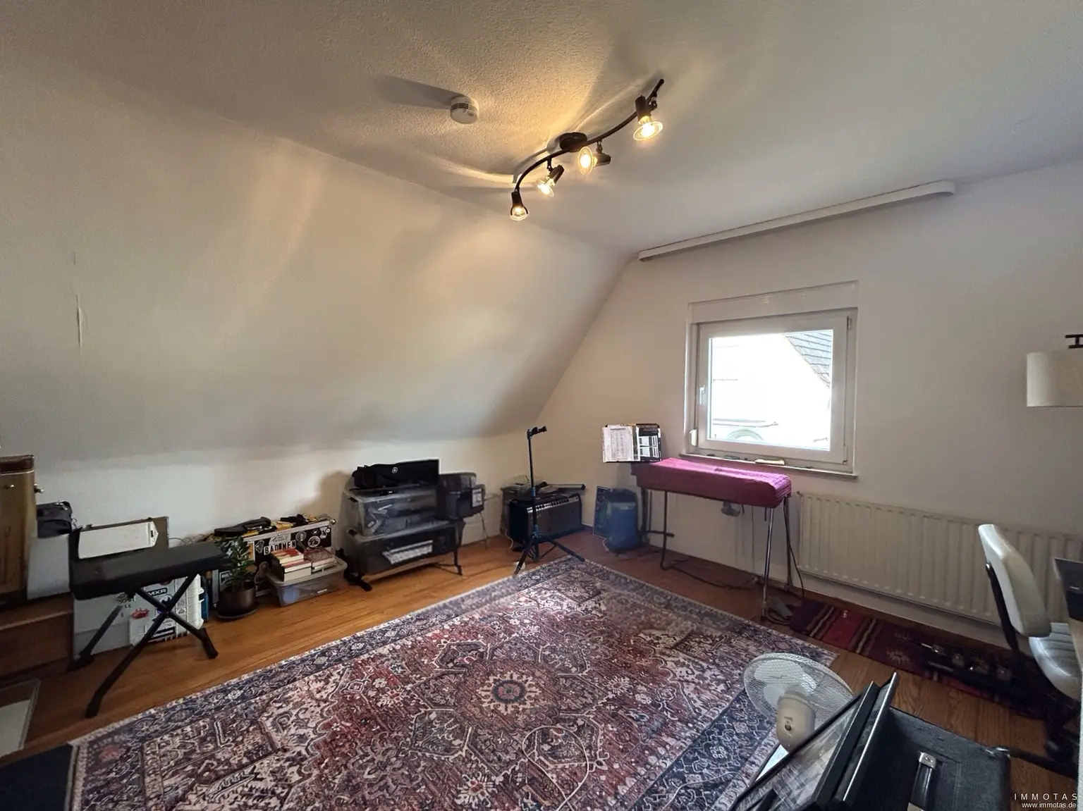 Zimmer 1 DG