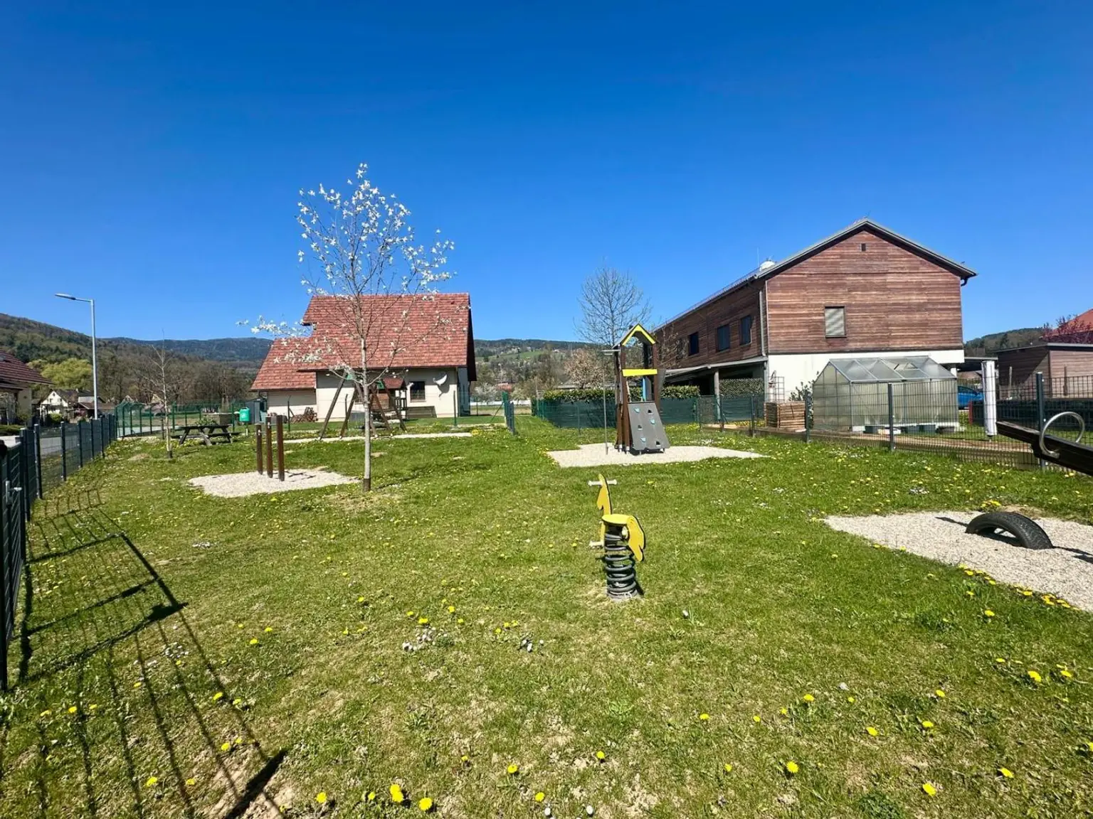 Kinderspielplatz immoresch exklusiv (10)