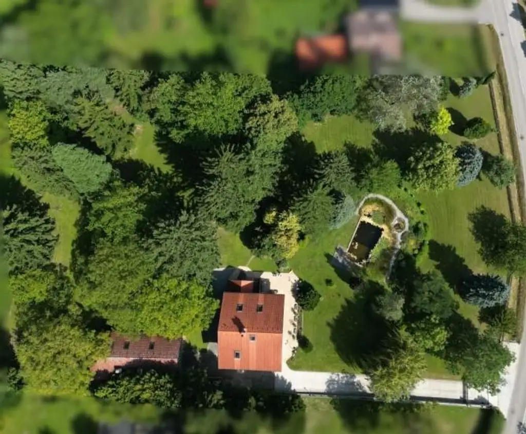 "Neuer Preis!"  CHARMANTES WIENERWALD-LANDHAUS IN TRAUMHAFTER LAGE