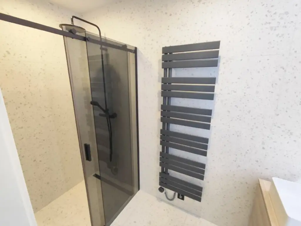 Krongasse! Erstbezug DG-Terrassenwohnung auf liebevoll neu saniertem Altbauhaus - Top16