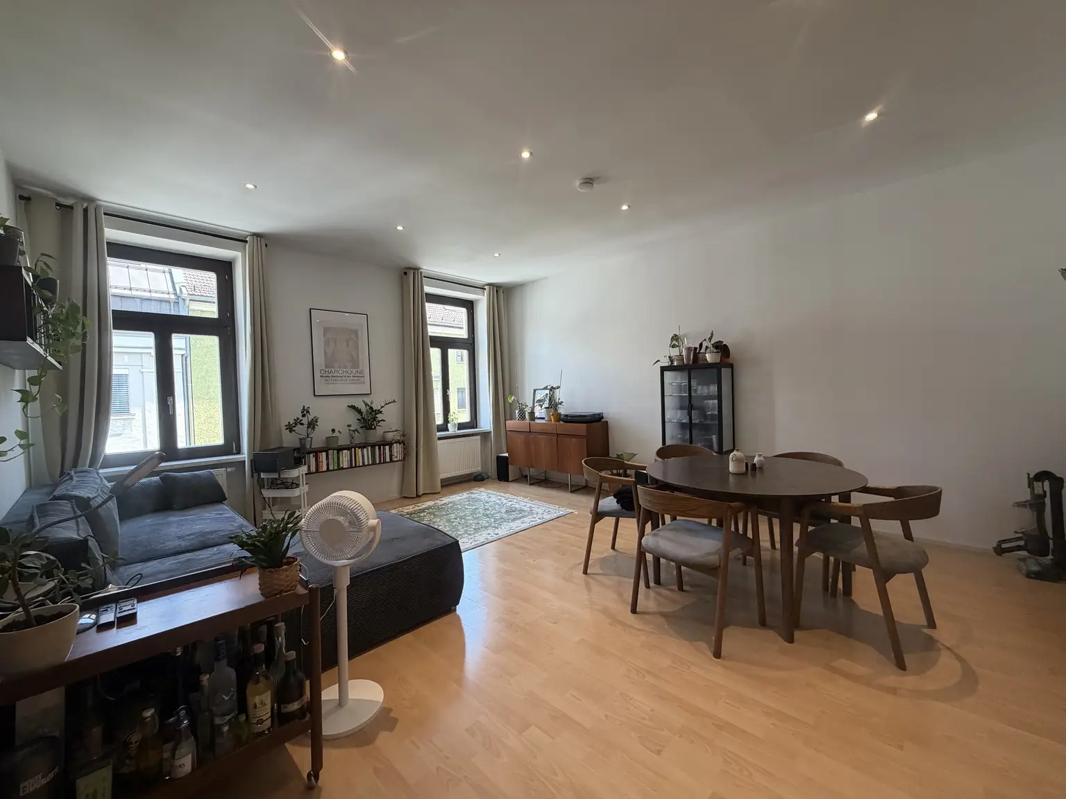 Bild Wohnzimmer 4.jpg