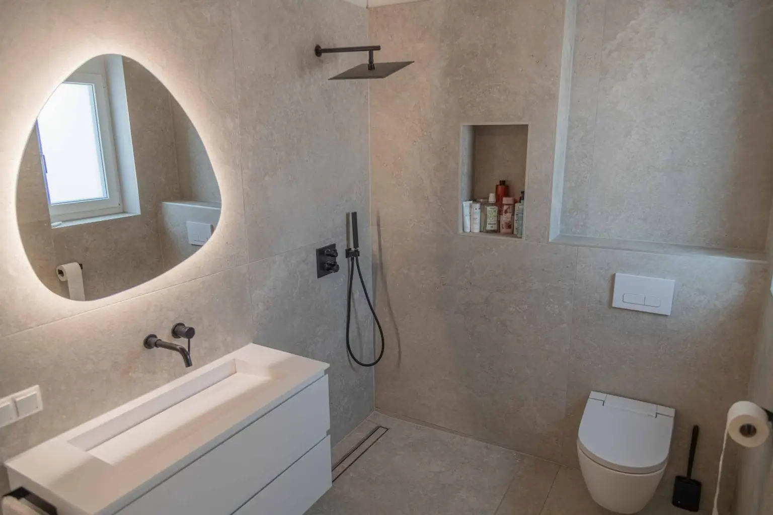 Stilvolles Designhaus - Architektur trifft Komfort
