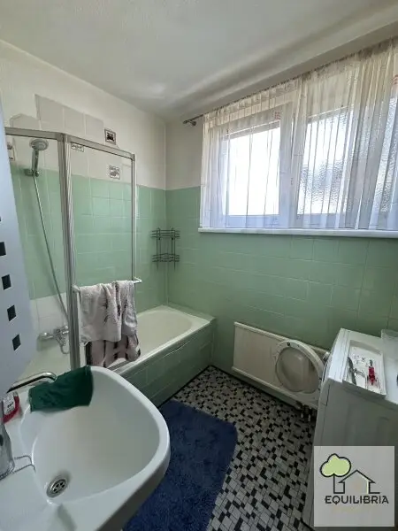 Renovierungsbedürftige 3-Zi-Wohnung Obere Stadt inkl. Stellplatz