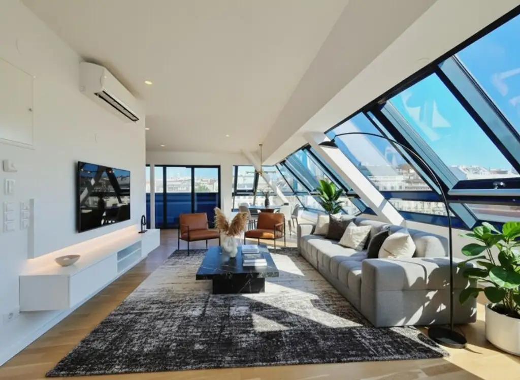 Traumhaftes Penthouse beim Naschmarkt mit sehr schönem Ausblick