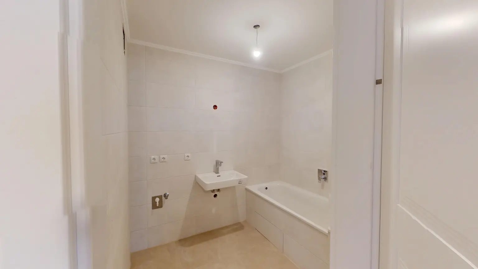 Neubauprojekt in U-Bahn Nähe I 3 Zimmer I Balkon I Garage