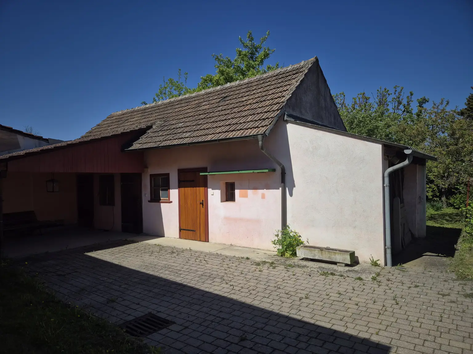 Nebengebäude