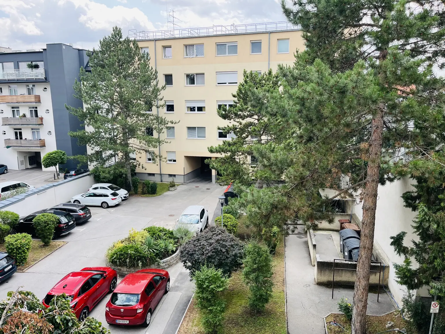 Ruhige Innenhoflage mit 90 m2