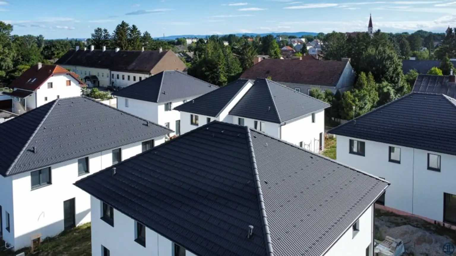 Erstbezug in herrlich ruhiger & sonniger Lage