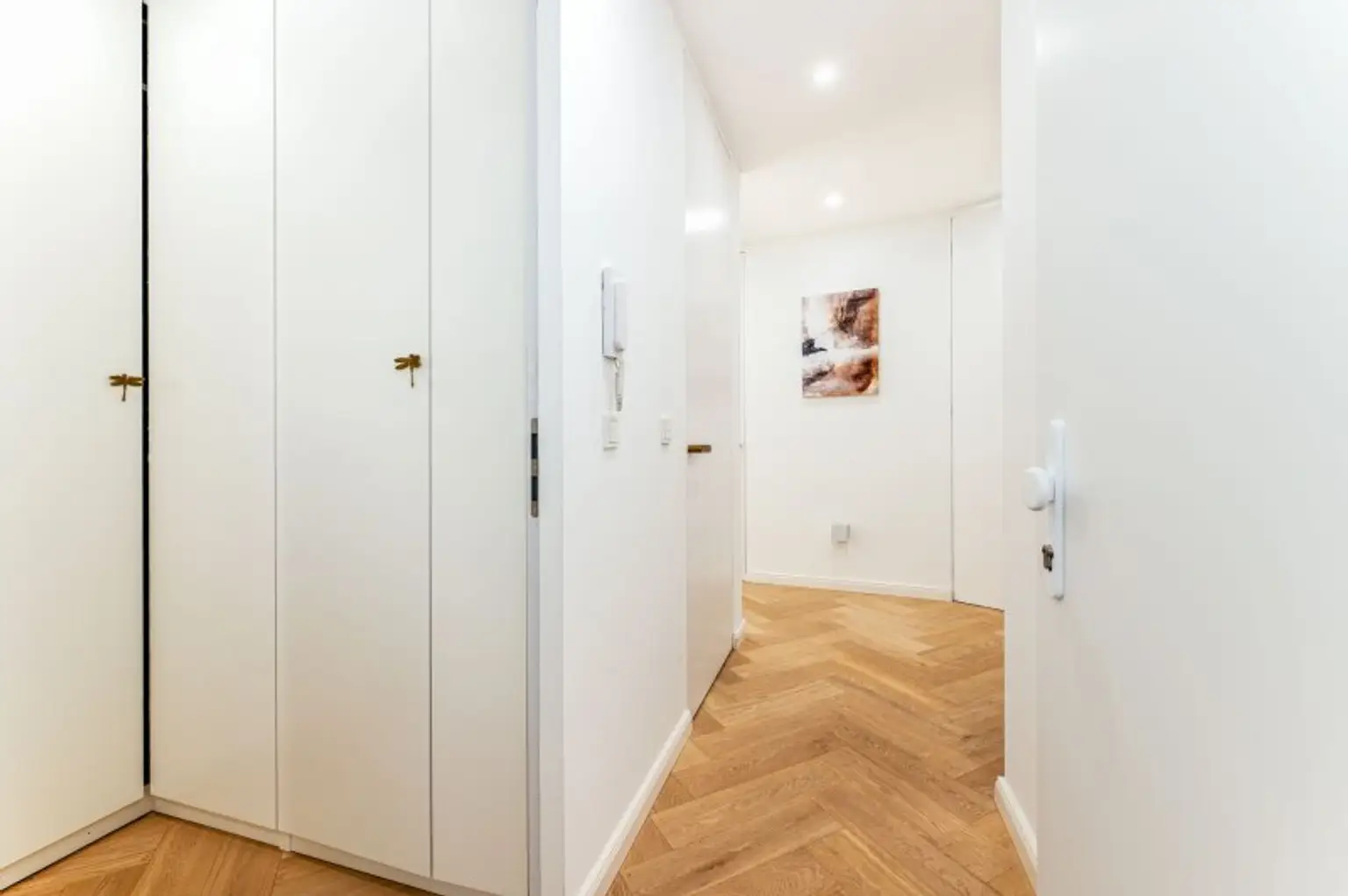 Außergewöhnliche 3-Zimmer-Residenz in zentraler Toplage mit Freifläche