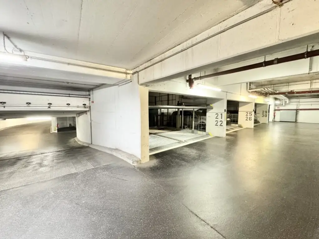 Komfortable Garagenstellplätze & Stapelparker | Görgengasse 10